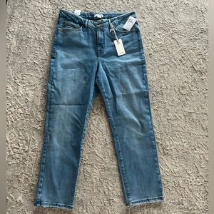 NWT Good American Jeans